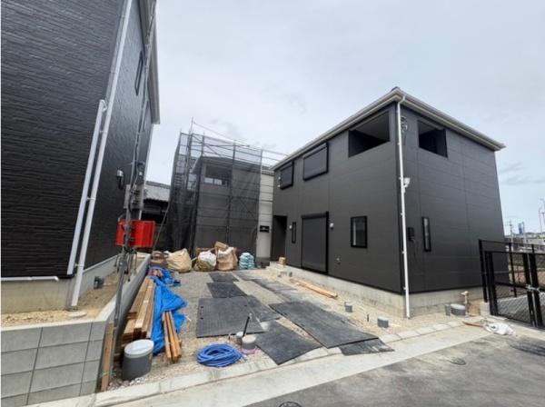 枚方市釈尊寺町の新築一戸建
