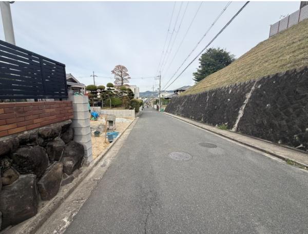 枚方市東香里３丁目の新築一戸建