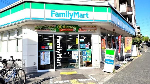 豊中市北条町４丁目の土地(ファミリーマート豊中若竹町店)