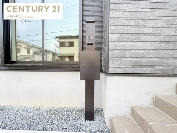寝屋川市成田東が丘の新築一戸建