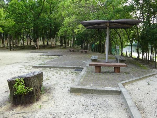 寝屋川市国松町の新築一戸建(国松公園)