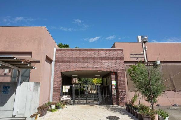 豊中市北条町１丁目の新築一戸建(豊中市立小曽根こども園)