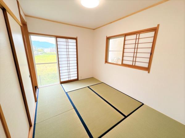 木津川市加茂町里東里の中古一戸建て
