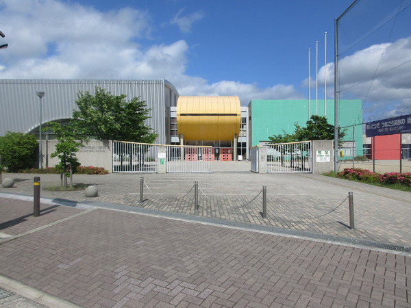 木津川市州見台4丁目の中古一戸建て(木津川市立州見台小学校)