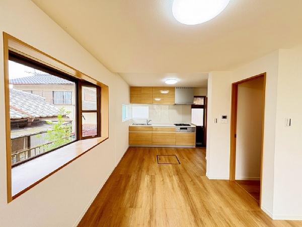 木津川市南加茂台１０丁目戸建