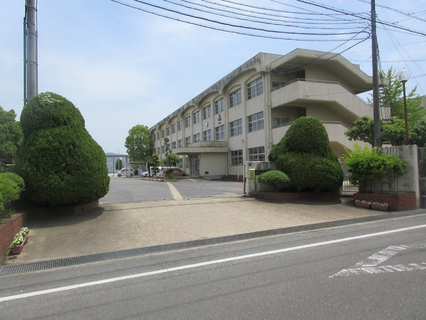 精華町菱田西川原新築戸建て　　1期１号地(精華町立精北小学校)