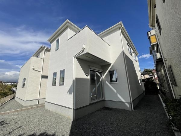 長泉町下土狩22　1期新築分譲住宅全2棟　2号棟