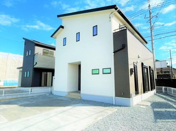 裾野市二ツ屋新築分譲住宅全２棟　南棟