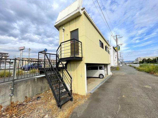 沼津市西沢田売事務所