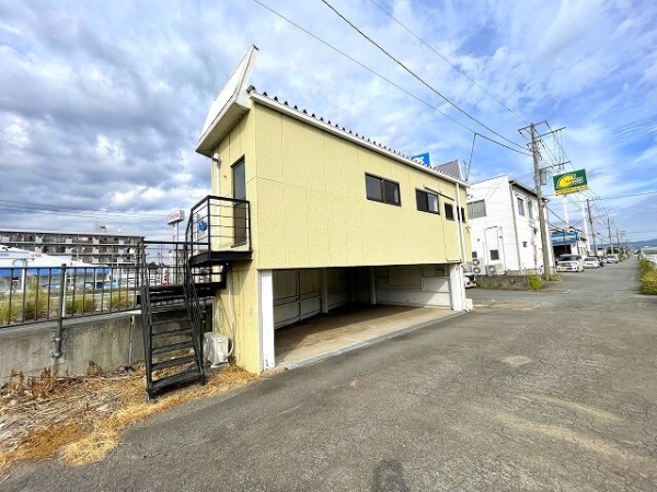 沼津市西沢田売事務所