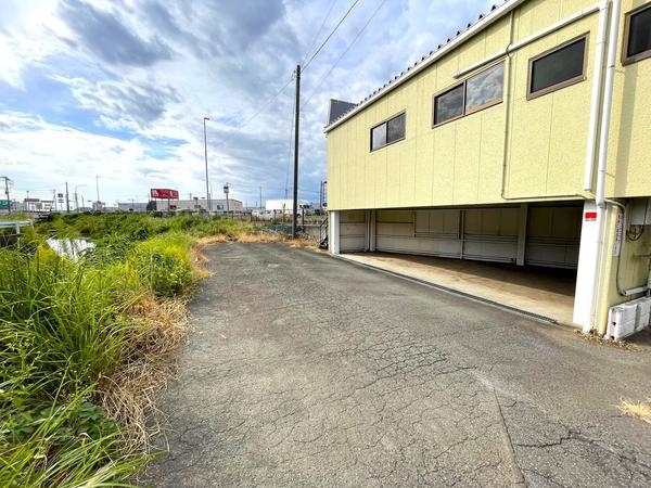 沼津市西沢田売事務所