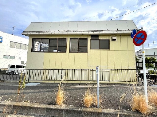 沼津市西沢田売事務所