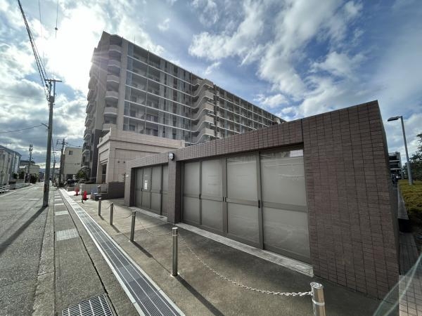 アイディーコート沼津