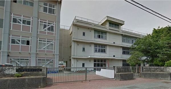 沼津市下香貫新築分譲住宅全1棟 1号棟(沼津市立第三小学校)