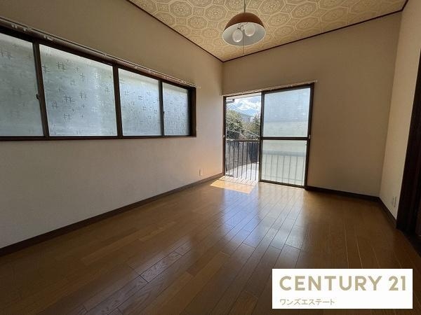 沼津市岡一色の中古一戸建て