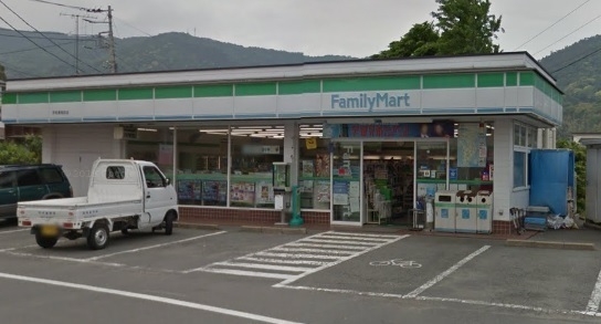 伊東市宇佐美の中古一戸建て(ファミリーマート宇佐美桜田店)