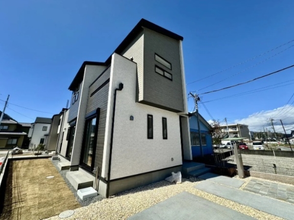 清水町徳倉2期新築分譲住宅全3棟　3号棟