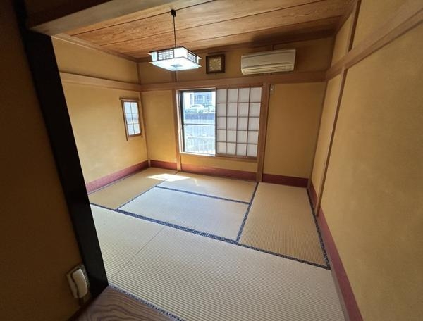沼津市下香貫八重の中古一戸建て