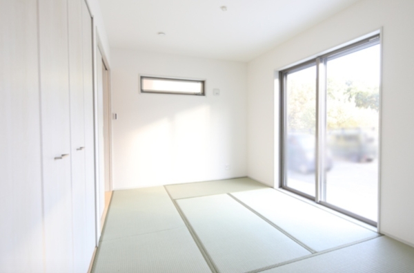 沼津市井出新築分譲住宅全3棟　2号棟