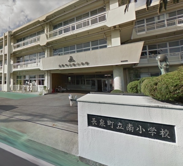シャルマンコーポ竹原(長泉町立南小学校)