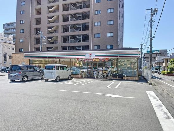 パスコグランドマンション新沼津(セブンイレブン沼津新宿町店)