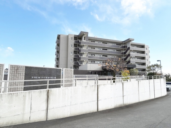 プレミスト鮎壺の滝公園