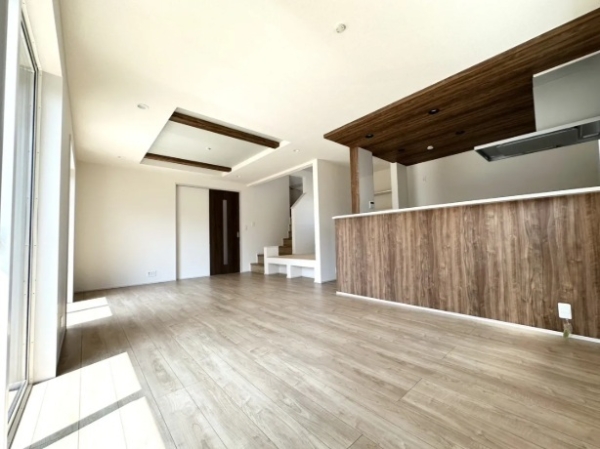 清水町湯川新築分譲住宅全1棟　1号棟