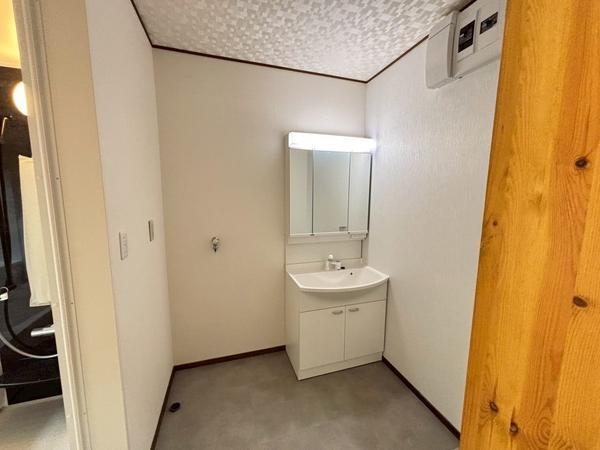 富士市中丸の中古一戸建て