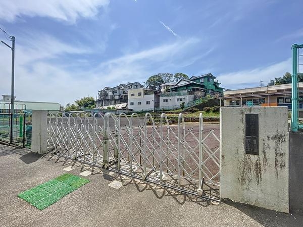 田方郡函南町平井の中古一戸建て(函南町立自由ケ丘幼稚園)