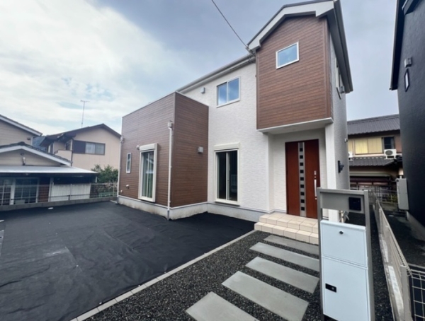 清水町徳倉第1期新築分譲住宅全2棟　1号棟