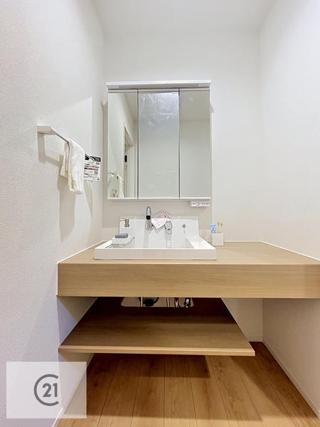 沼津市岡一色01期新築分譲住宅全1棟　1号棟