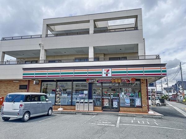 長泉町竹原１期新築分譲住宅全1棟　1号棟(セブンイレブン長泉南店)