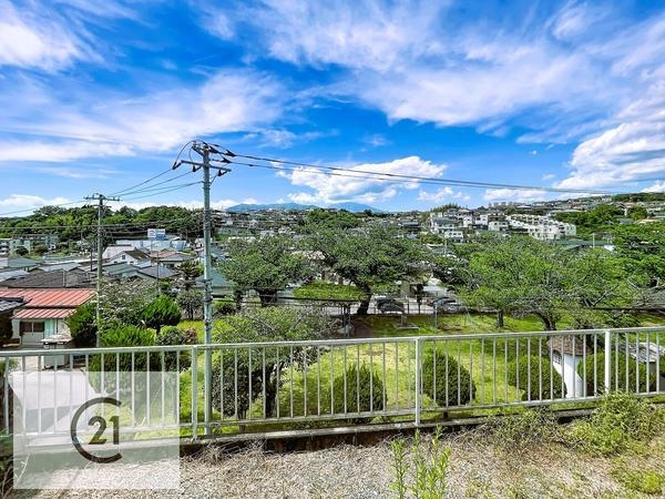 三島市西旭ケ丘町の中古一戸建て