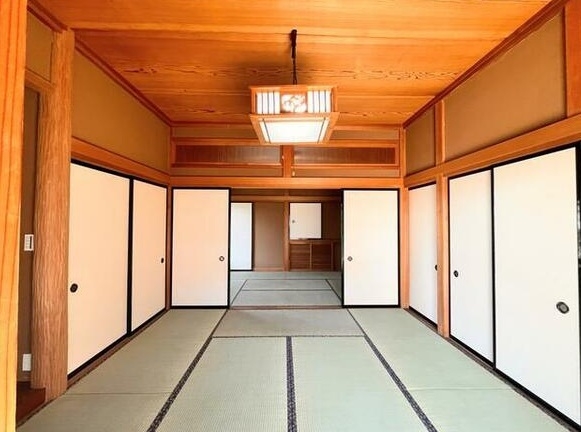 沼津市豊町の中古一戸建て