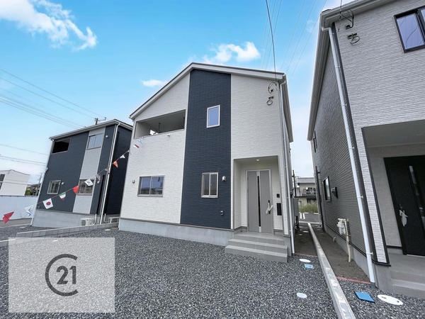 沼津市大塚第15新築分譲住宅全3棟　2号棟