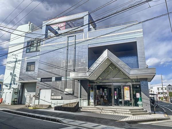 シャルマンコーポ鮎壺(マックスバリュエクスプレス長泉店)