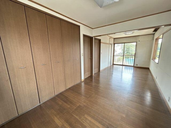 三島市三恵台の中古一戸建て