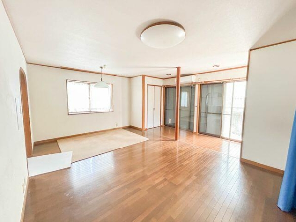 三島市三恵台中古戸建