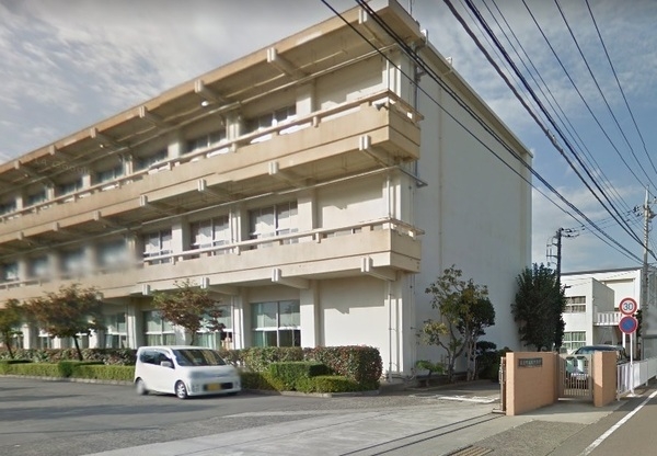 長泉町南一色新築分譲住宅全2棟　1号棟(長泉町立北中学校)