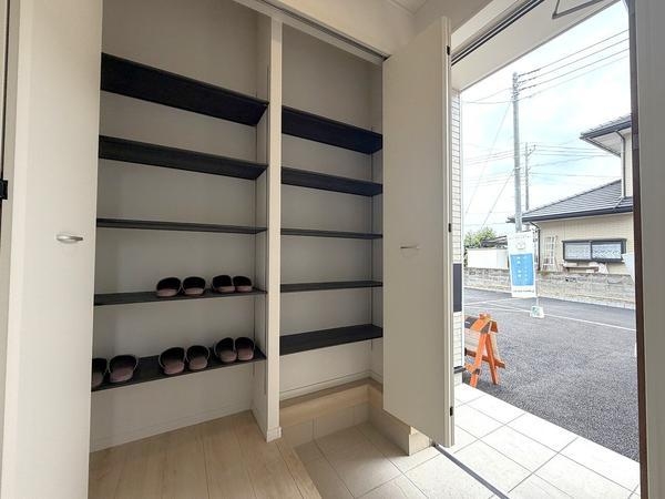 函南町仁田第12新築分譲住宅全4棟　3号棟