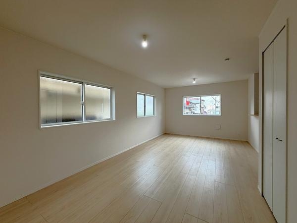 函南町仁田第11新築分譲住宅全5棟　5号棟