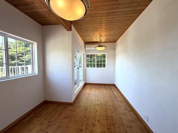 熱海市下多賀の中古一戸建て