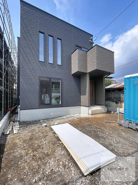 沼津東沢田新築分譲住宅　2号棟