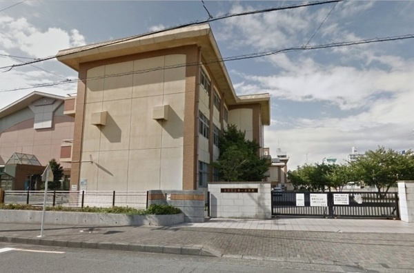 沼津市本字下一丁田新築分譲住宅全1棟　Ａ号棟(沼津市立集明小学校)