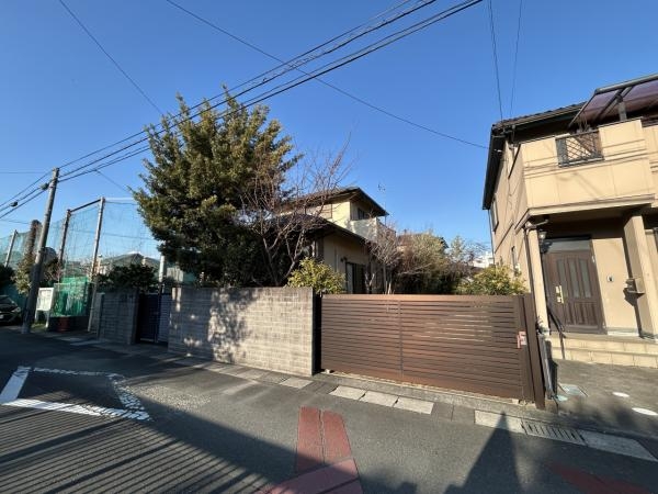沼津市本西松下の中古一戸建て