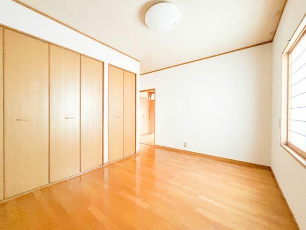 裾野市佐野の中古一戸建て