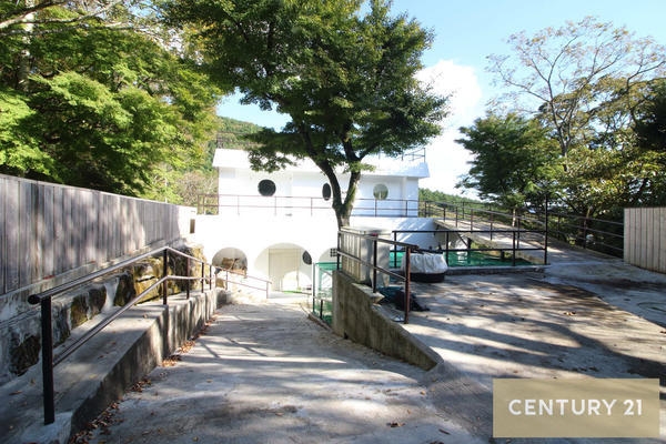 箱根町仙石原中古別荘