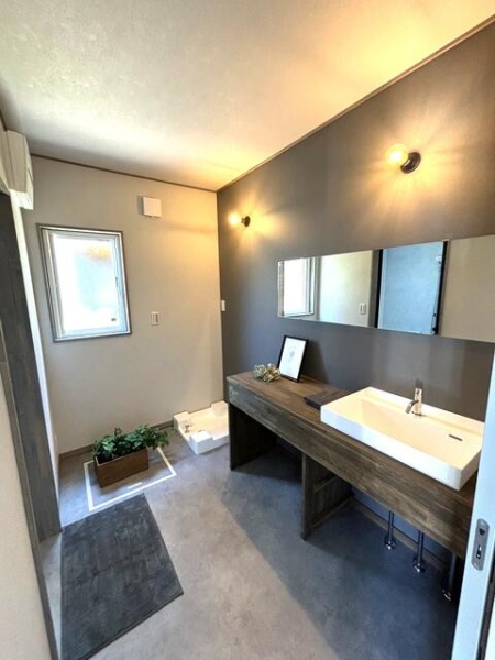 御殿場市二の岡１丁目の中古一戸建て