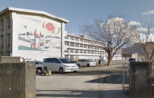 御殿場市萩原 セット住宅 B棟(御殿場市立御殿場南小学校)