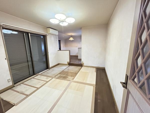 裾野市茶畑の中古一戸建て